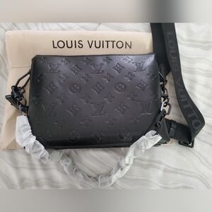 LV Crossbody Bag ✨️✨️